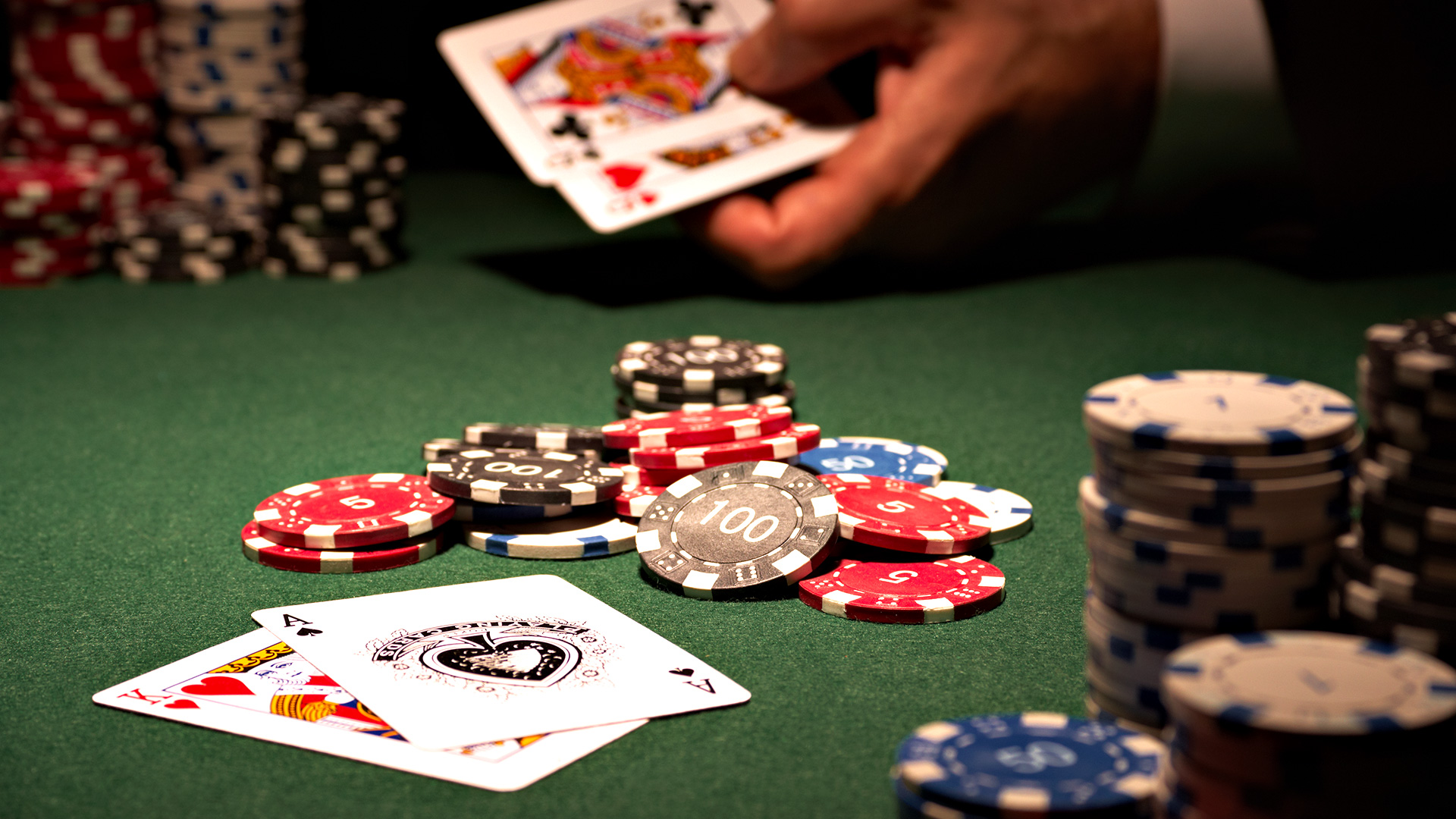 How to master the game of online casino