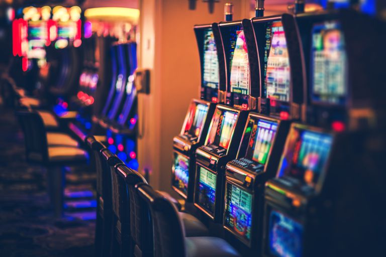 Progressive Jackpots Create Changing Prize Opportunities Across Participating Pokies